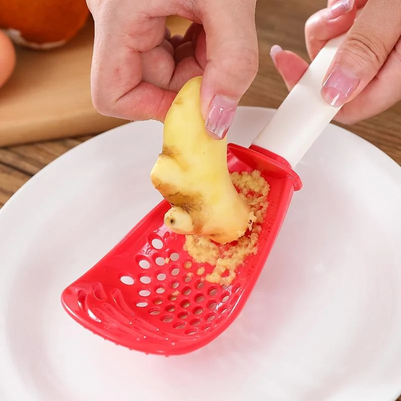 Multifunctional Slotted Spoon Grinding Cooking Spoon Mashed Auxiliary Food Ginger Garlic Spoon Press Potatoe Stir-Frying Spatula Kitchen Gadget